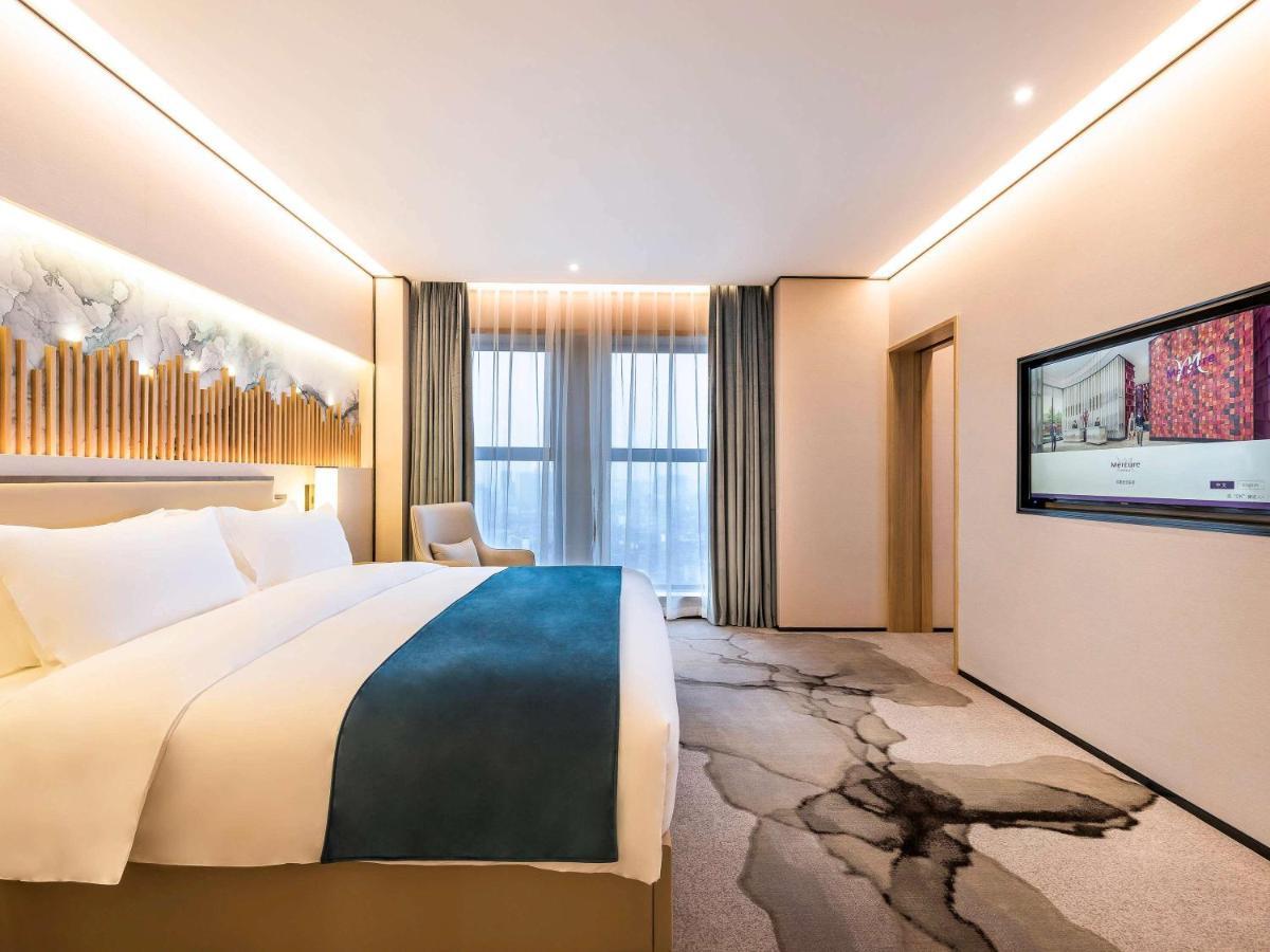 Mercure Chengdu Huapaifang Buitenkant foto