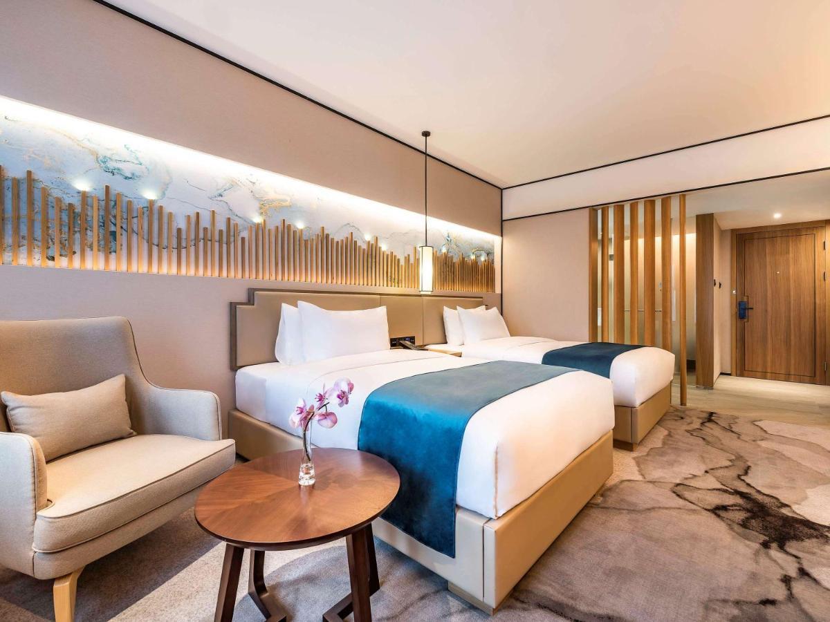 Mercure Chengdu Huapaifang Buitenkant foto