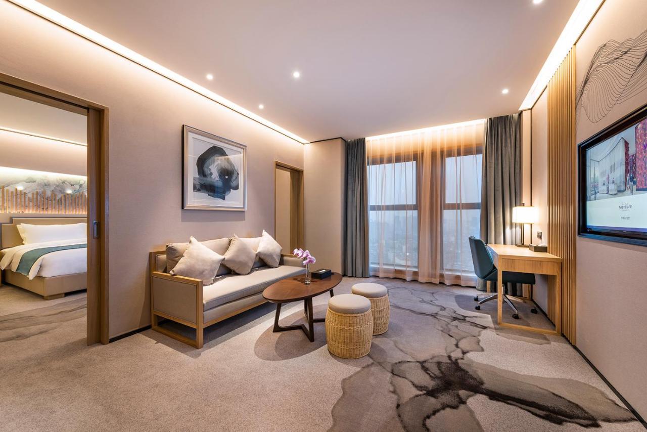 Mercure Chengdu Huapaifang Buitenkant foto