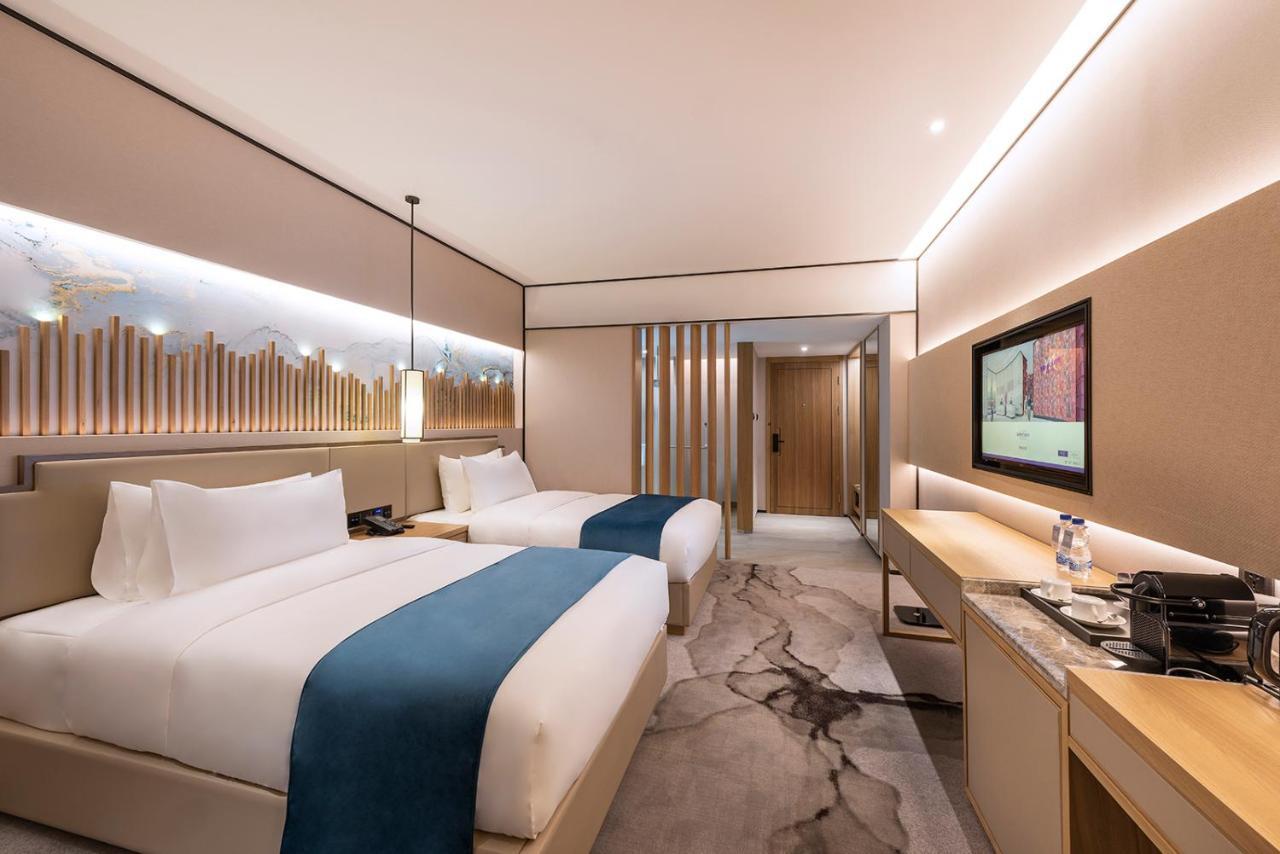 Mercure Chengdu Huapaifang Buitenkant foto