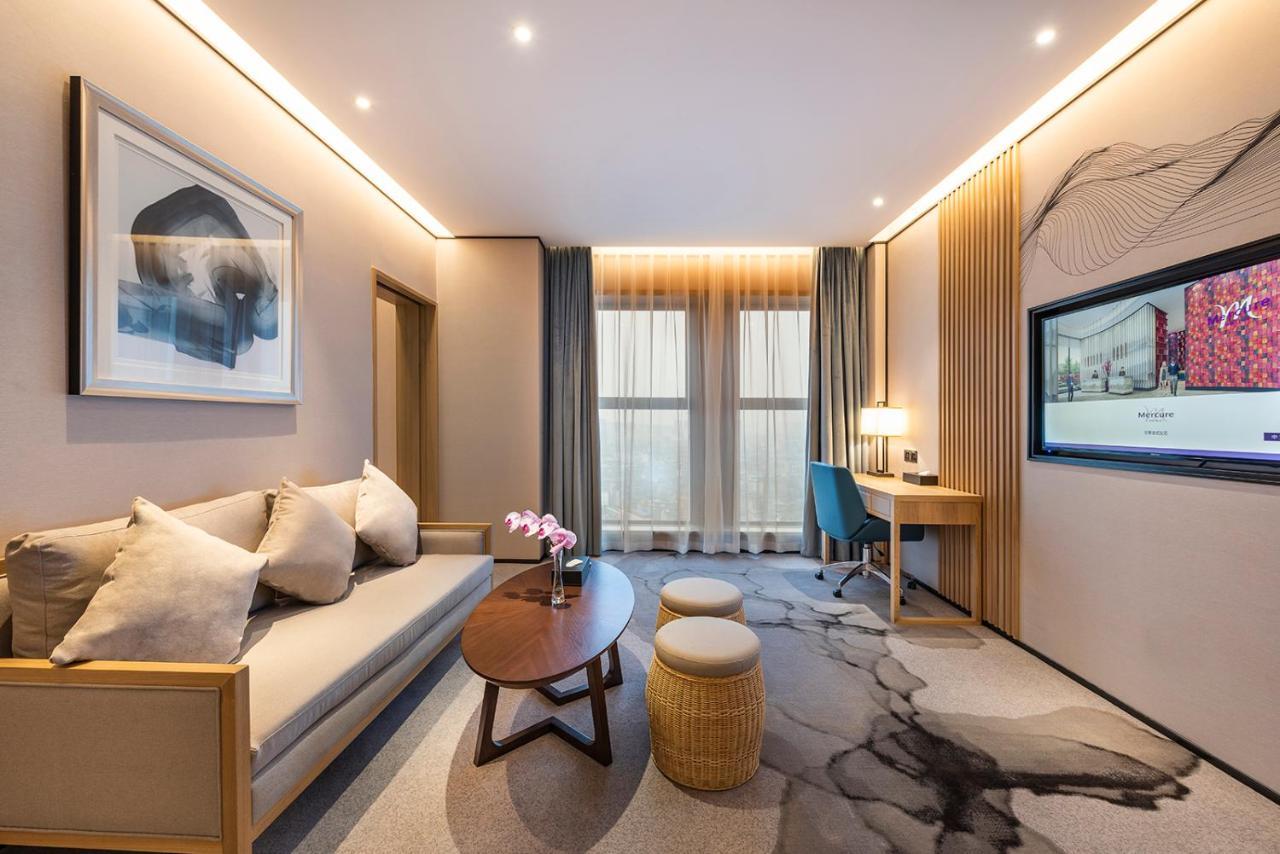 Mercure Chengdu Huapaifang Buitenkant foto