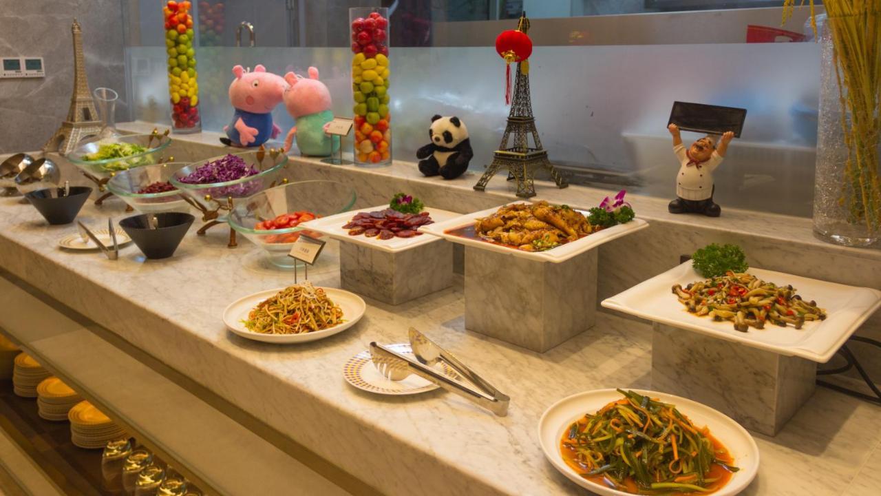 Mercure Chengdu Huapaifang Buitenkant foto