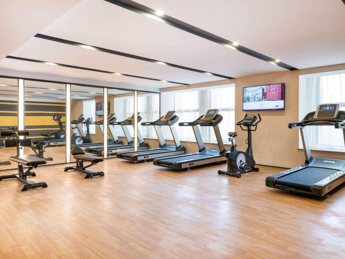Mercure Chengdu Huapaifang Buitenkant foto