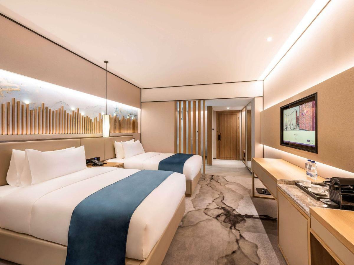 Mercure Chengdu Huapaifang Buitenkant foto