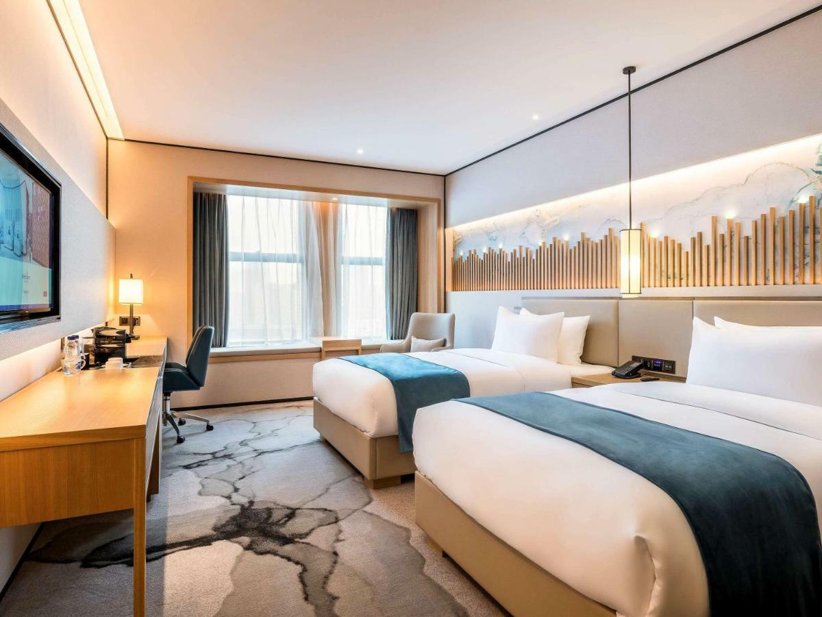 Mercure Chengdu Huapaifang Buitenkant foto
